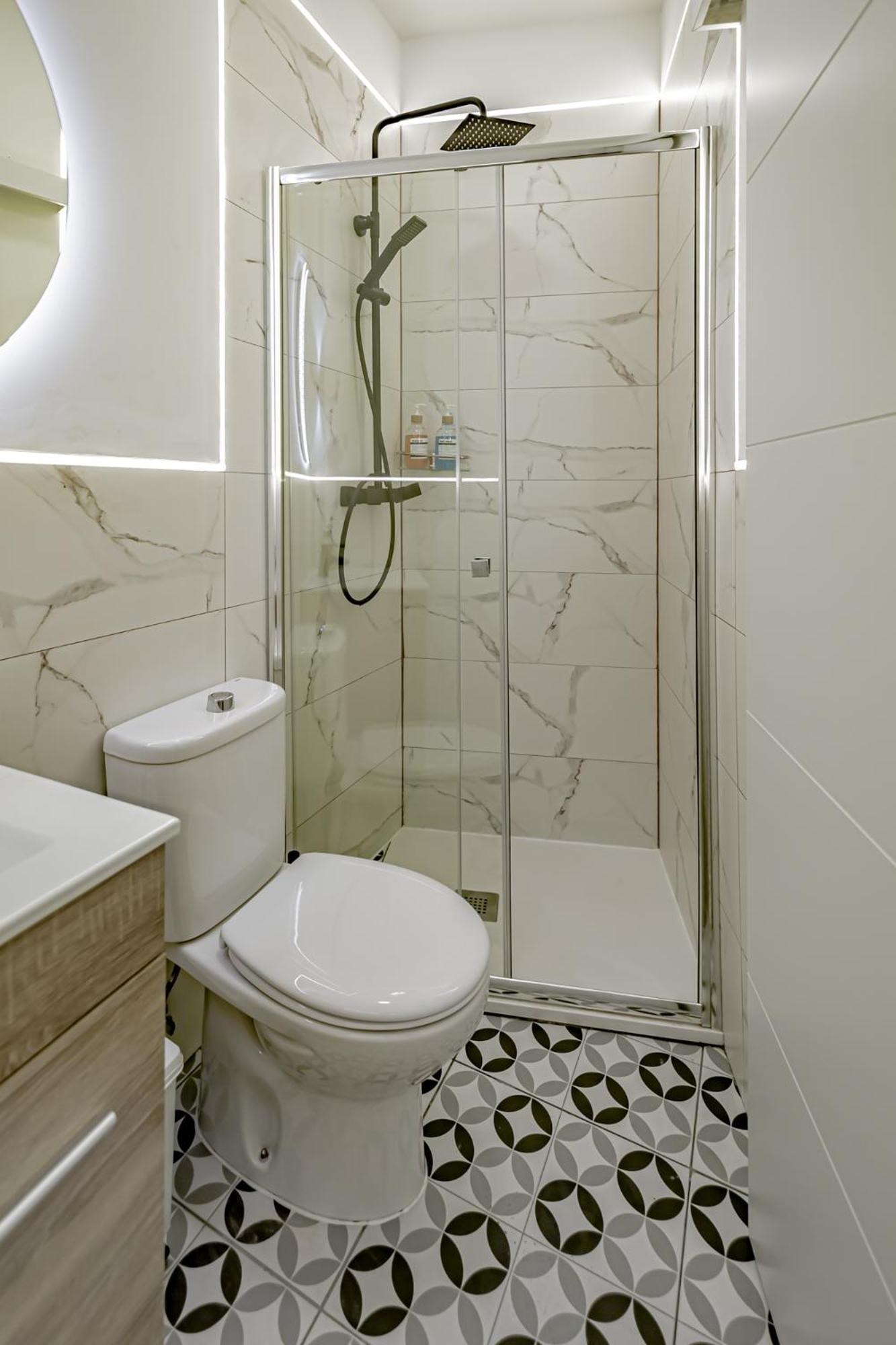 Apartamentos Franco Rodriguez มาดริด ห้อง รูปภาพ